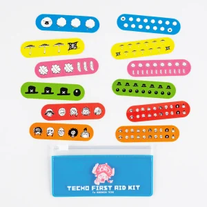 ONE PIECE magazine Chopper’s Techo First Aid Kit Stickers